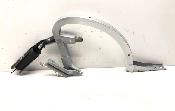 Audi A6 S6 C7 4G Tailgate/trunk/boot hinge 4G5827302B