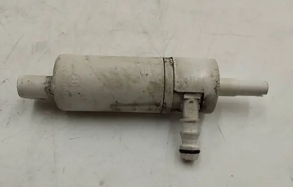 Mercedes-Benz ML W164 Windscreen/windshield washer pump A1648690221 T239030 33211045