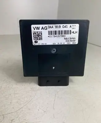 Volkswagen Golf VI Power management control unit 3AA919041A 0173415796