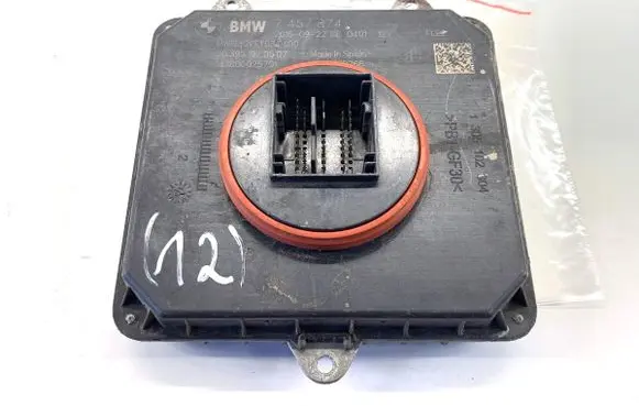 BMW 3 F30 F35 F31 Voltage converter/converter module 7457874