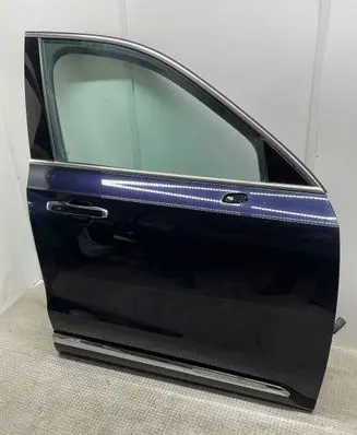 Volvo XC90 Front door