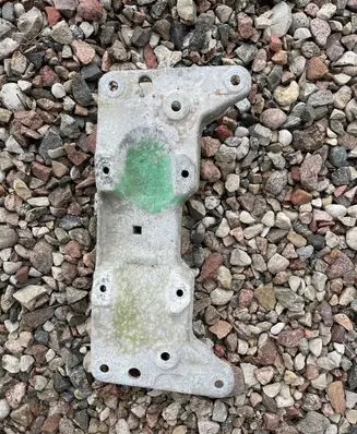 BMW M5 Gearbox mounting bracket 6789483