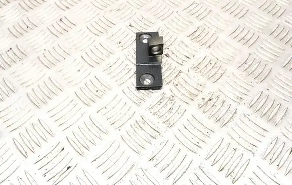 BMW 5 E60 E61 Front door upper hinge 