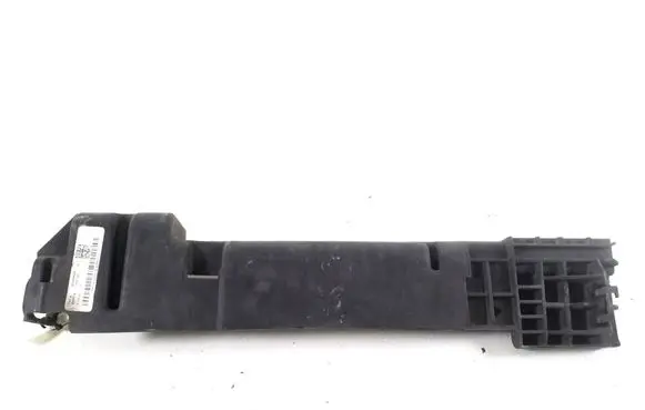 BMW X3 F25 Radiator mount bracket 7593839