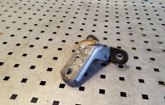 Toyota Corolla Verso AR10 Front door upper hinge