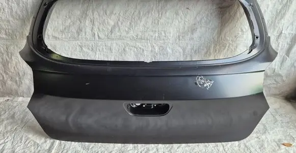 Hyundai i10 Tailgate/trunk/boot lid