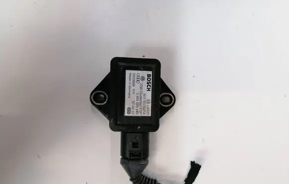 Volkswagen PASSAT B5.5 ESP acceleration yaw rate sensor 8E0907637A 0265005245 0020689