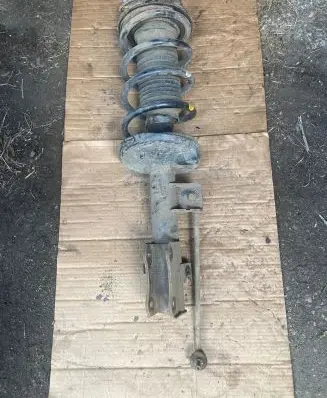 Suzuki Grand Vitara II Front shock absorber/damper