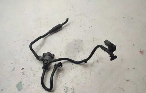 BMW 3 F30 F35 F31 Vacuum line/pipe/hose 8617097 15T238S