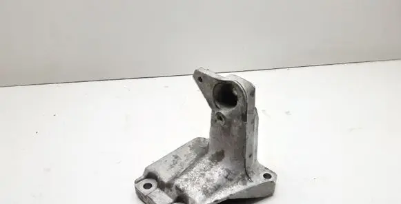 BMW 1 F20 F21 Engine mounting bracket 6788612 22116788612