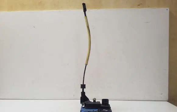 Volvo S60 Front door lock 9485042B