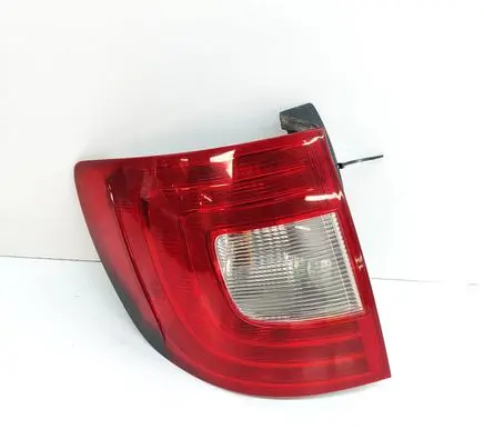 Skoda Superb B6 (3T) Rear/tail lights 3T9945111