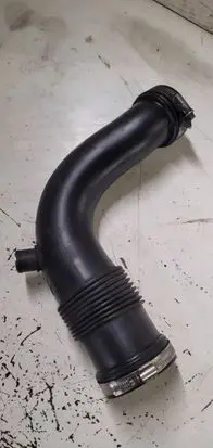 Porsche Cayenne (9PA) Air intake hose/pipe 7L5129627A