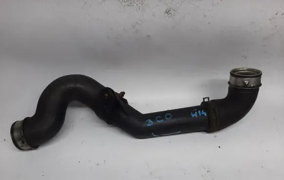 Volkswagen PASSAT B6 Intercooler hose/pipe 3C0145770B