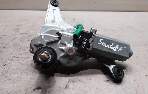 Hyundai Santa Fe Rear window wiper motor 987002B000