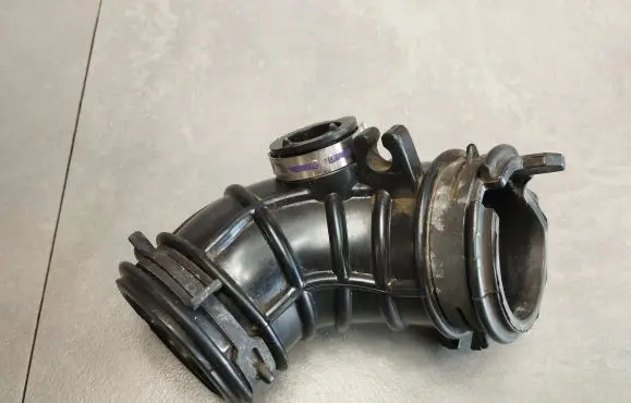 Ford Mondeo MK V Air intake duct part HG9Q9G944AE