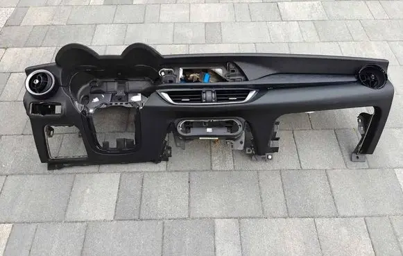 Alfa Romeo Stelvio Dashboard 50541204
