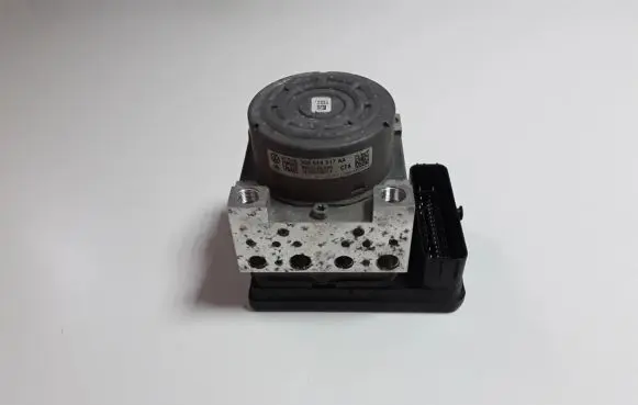 Audi A3 S3 8V ABS Pump 3Q0907379AA