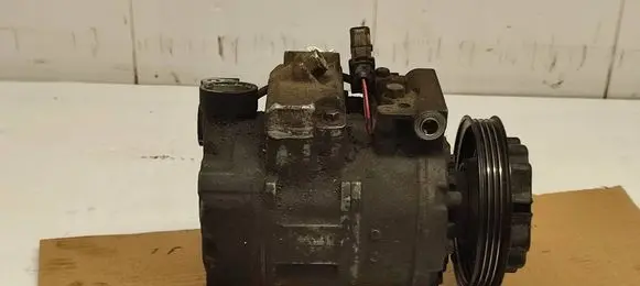 Audi A6 S6 C5 4B Air conditioning (A/C) compressor (pump) 4b0260805