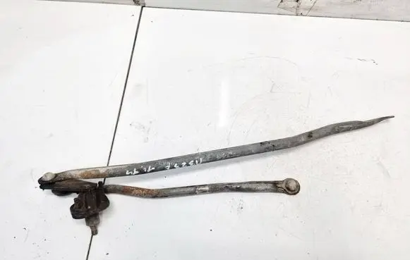 Mazda 323 F Front wiper linkage and motor