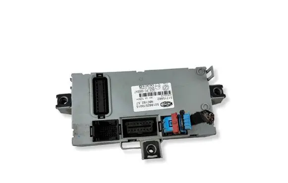 Fiat Stilo Fuse module 501862570015 NBC19257 51715862