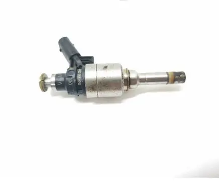 Skoda Octavia Mk2 (1Z) Fuel injector 06H906036H