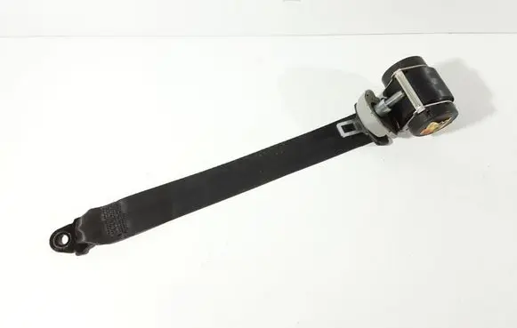 Toyota Verso Third row seat belt 735700F020 610297900C