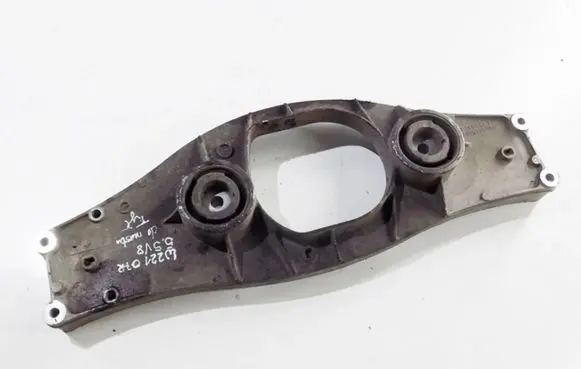 Mercedes-Benz S W221 Rear differential/diff mount bracket a2213521406