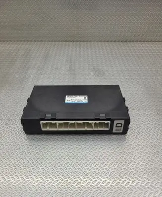 Subaru XV I Other control units/modules 88281FJ200