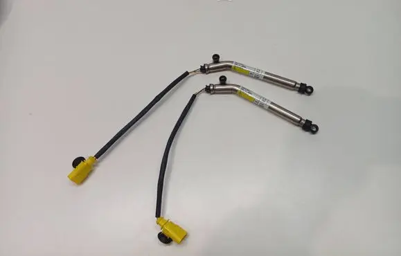 Audi A5 Bonnet Pedestrian Airbag Actuator 0589P1000684 8W6823823