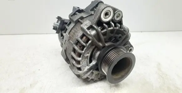 Volvo V60 Generator/alternator 30659580