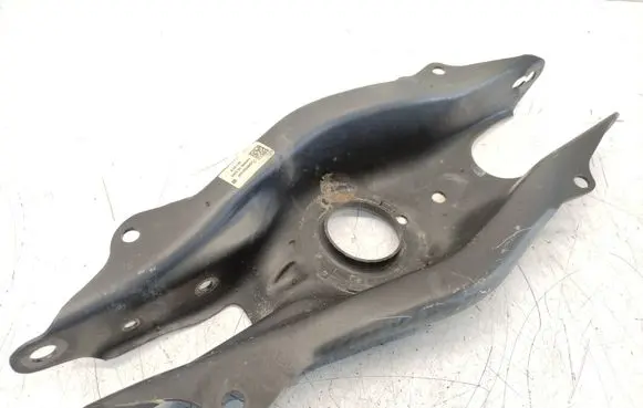 Mercedes-Benz C W205 Rear upper control arm/wishbone A2053521900 262018