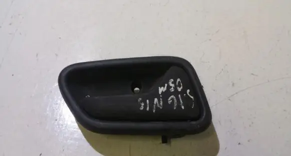 Suzuki Ignis Front door interior handle