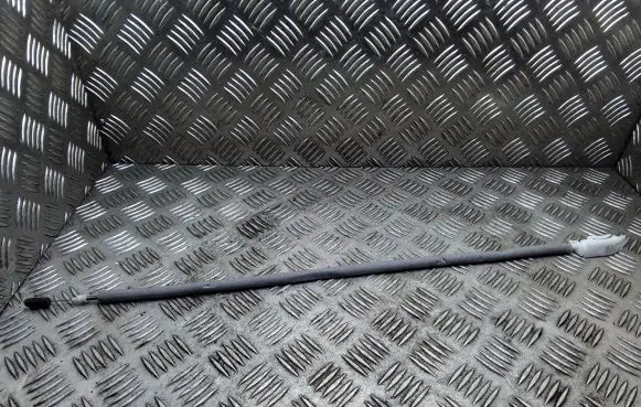 Front door cable line