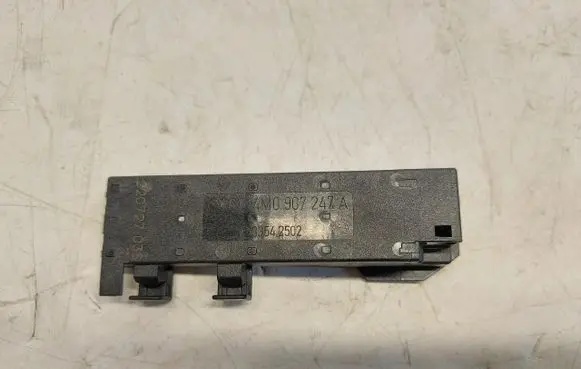 Audi Q7 4M Aerial antenna amplifier 4m0907247a