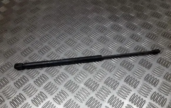 Toyota Corolla E120 E130 Tailgate/trunk strut/damper 6895002040 68950-02040