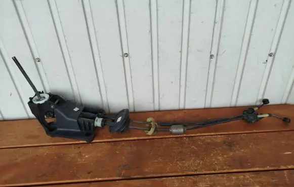Citroen C3 Gear selector/shifter in gearbox 9675375080