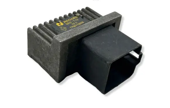 Renault Laguna II Glow plug pre-heat relay 7700115078