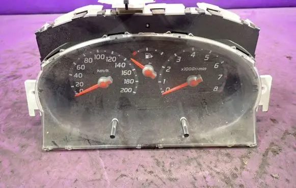 Nissan Micra Speedometer (instrument cluster) 