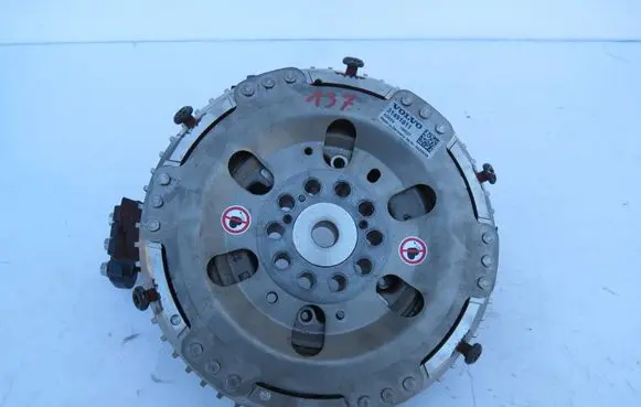 Volvo S90, V90 Flywheel 31491811