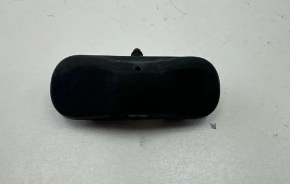 Windshield washer spray nozzle