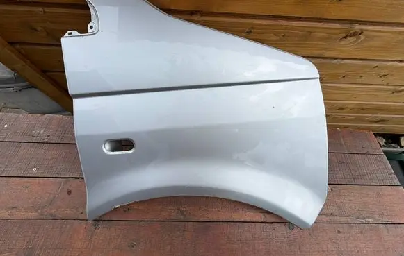 Volkswagen Transporter - Caravelle T5 Fender 7H0821102E