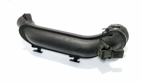 Skoda Rapid (NH) Turbo air intake inlet pipe/hose 03F145673F
