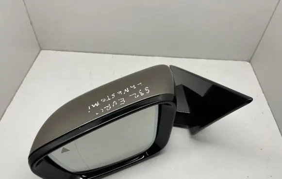 BMW 6 G32 Gran Turismo Front door electric wing mirror F0186101