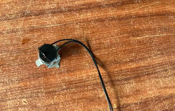 Nissan Qashqai+2 Headlight part 