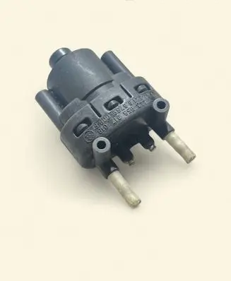 Skoda Felicia I Light switch 443958317013