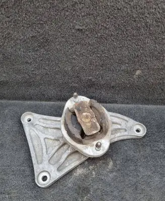 Gearbox mount