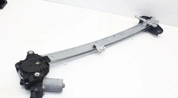 Honda Jazz IV GR Front door electric window regulator 