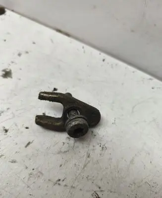 Renault Scenic II - Grand scenic II Fuel Injector clamp holder 8200640863