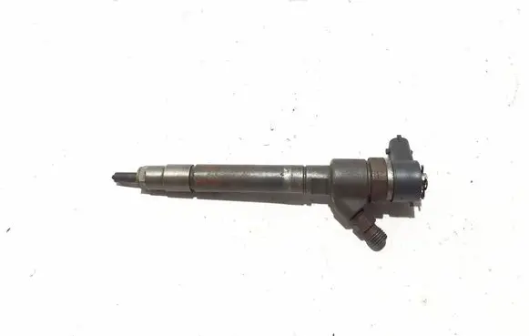 Volvo XC90 Fuel injector 30750283